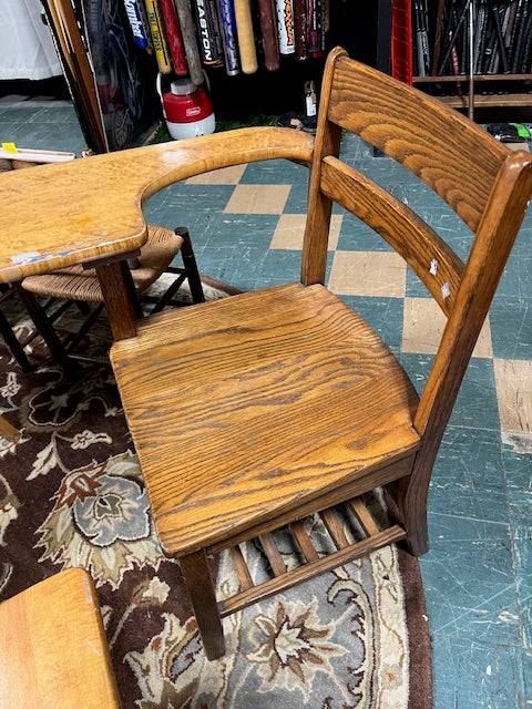 Small Old Fashioned Desk Chair Antique Leather Chair, Victorian